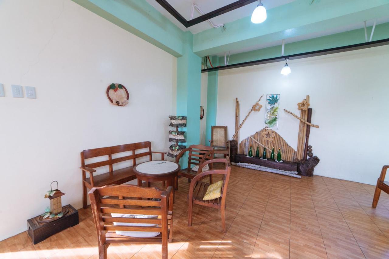 Reddoorz @ Arimbay Legazpi City Экстерьер фото